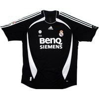 2006-07 Real Madrid Away Shirt (Very Good) M