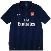 2009-10 Arsenal Away Shirt (Very Good) M.Boys