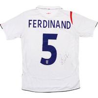 2005-07 England Home Shirt Ferdinand #5 (Good) XL.Boys