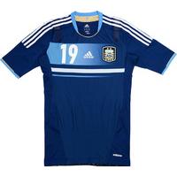 2011-13 Argentina Match Issue Techfit Away Shirt #19