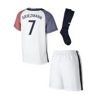 2016-17 France Away Little Boys Kit (Griezmann 7)