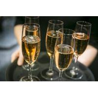22 instead of 32 for a prosecco tasting experience for one person at l ...