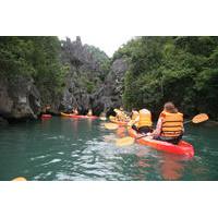 3-Day Cruise Relaxing and Kayaking on Halong Bay from Hanoi