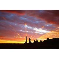 3 Hour Monument Valley Sunrise or Sunset Tour