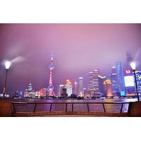 3-Hour Shanghai Private Night Tour with Huangpu River Cruise