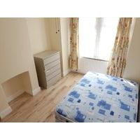 3 newly refurbished double rooms in Gillingham