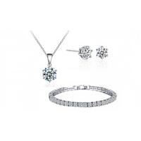 3 piece solitaire set with crystals from swarovski