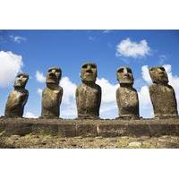 4-Day Tour of Easter Island: Moai Statues, Ahu Akivi and Akahanga