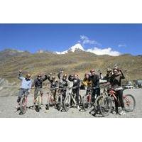 4-Day Jungle Adventure to Machu Picchu: Biking and Hiking Tour