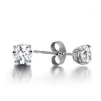 4 prong setting round diamond stud earring