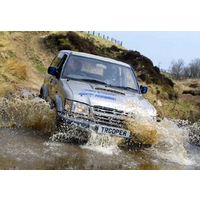 4x4 Off Road Driving at Knockhill