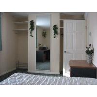 5 days a week, furnished double room