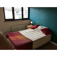 5 double rooms in newly refurbished house share