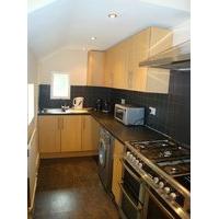 5 bedroom student house near Coventry university with all bills included