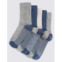 5 Pairs of Cotton Rich Socks with Freshfeet (1-14 Years)