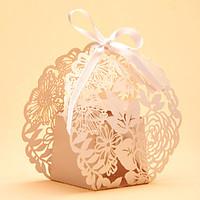 50pcs/lots flower and leaf candy box wedding favor box laser cut flower gift box party supplies wedding box