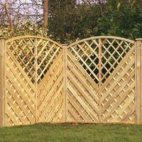 5\'11 x 5\'11 PT Curved Chevron Weave with Trellis Fencing | Waltons