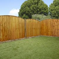 5ft x 6ft vertical feather edge curved wooden fence panels waltons