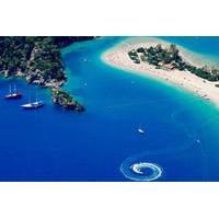 7-Day Turkey Tour: Sightseeing Tour of Bustling Istanbul and Relaxing Gullet Cruise from Fethiye