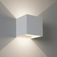 7152 Pienza LED Square Modern Wall Bracket in White