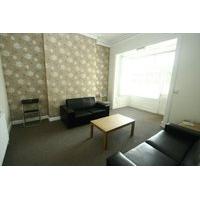 8 bedroom house available, Sunderland