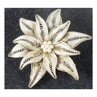 800 Silver filigree flower brooch