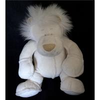 8th Wonder Fluffy Cream Lion Soft Toy