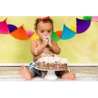 £9 for a \'cake smash\' baby photoshoot including three 7\