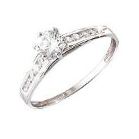 9 carat white gold cubic zirconia ring