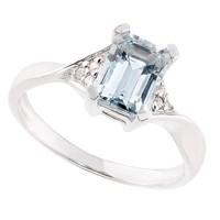 9ct white gold emerald cut aquamarine and diamond ring