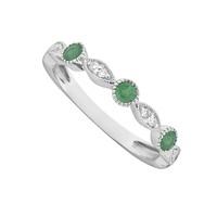 9ct white gold emerald and marquise diamond ring