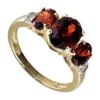 9ct gold garnet and diamond ring