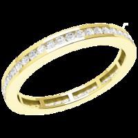 A gorgeous Round Brilliant Cut diamond set wedding ring in 18ct yellow gold (In stock)