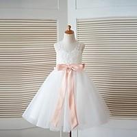 A-line Knee-length Flower Girl Dress - Lace / Tulle Sleeveless Scoop with Bow(s) / Sash / Ribbon