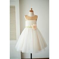 A-line Knee-length Flower Girl Dress - Satin Tulle Scoop with Bow(s) Flower(s) Sash / Ribbon Sequins