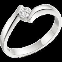 A striking Round Brilliant Cut twist diamond ring in palladium