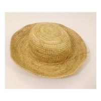 Acessories Straw Hat Size M Featuring Woven Floral Patturn