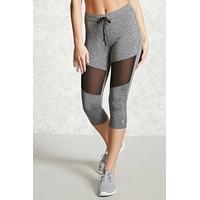 Active Graphic Capri Leggings