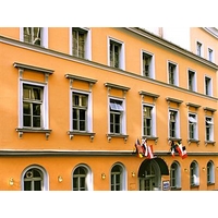 Adlon