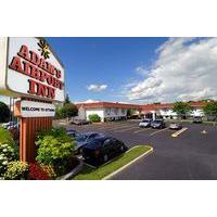 Adam\'s Airport Inn