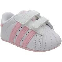 adidas superstar 2 cmf crib girlss childrens shoes trainers in white