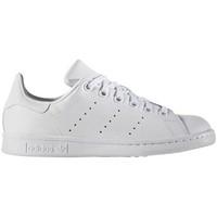 adidas Stan Smith boys\'s Children\'s Shoes (Trainers) in white