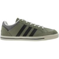 adidas Cacity men\'s Shoes (Trainers) in Grey