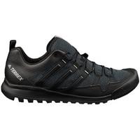 adidas Terrex Solo men\'s Shoes (Trainers) in Grey