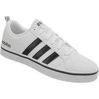 adidas Pace VS men\'s Shoes (Trainers) in White