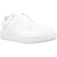 adidas Team Court men\'s Shoes (Trainers) in white