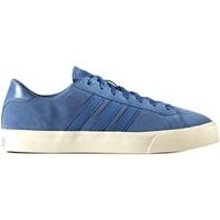 adidas AW3904 Sneakers Man Blue men\'s Shoes (Trainers) in blue