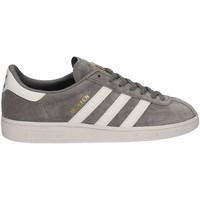 adidas BY1720 Sneakers Man Grey men\'s Shoes (Trainers) in grey