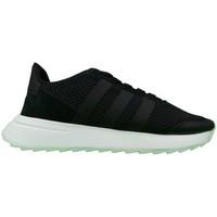 adidas Flashback W women\'s Shoes (Trainers) in black