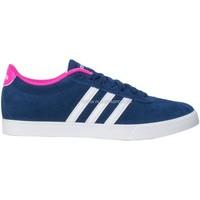 adidas COURTSET W women\'s Shoes (Trainers) in blue
